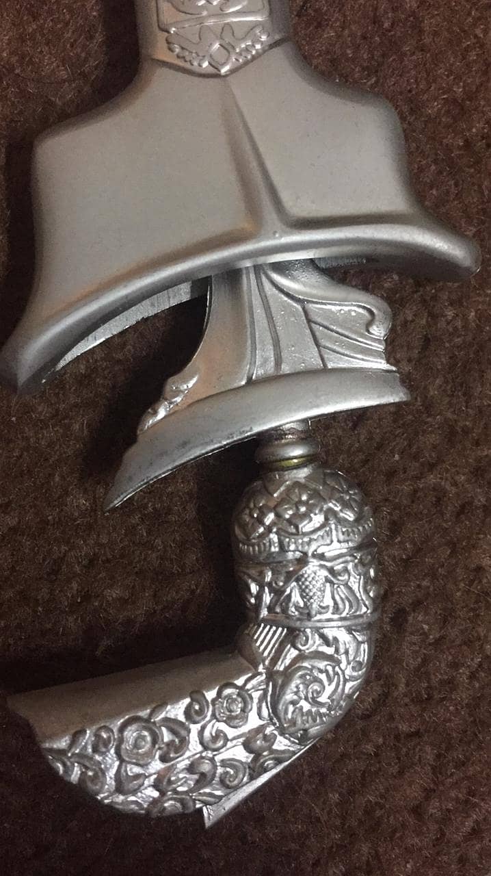 Malaysian Kriss dagger metal sovineir showpiece 4