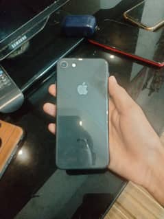 iphone 8 neat and clean Whatsapp no 03333435631