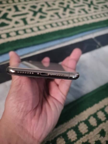 iphone xs max pta approved 3