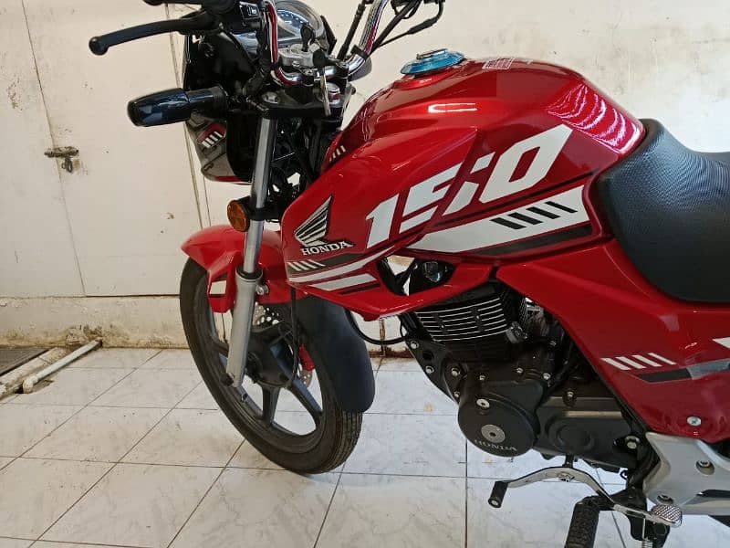 HONDA CB150F.  MODEL 2024 8