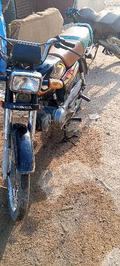 Honda CD 70 model 2022 Karachi no