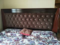 wood kikkar king size bed