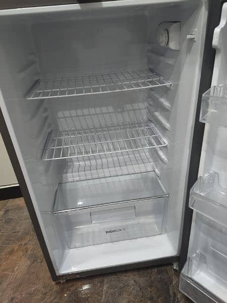 Medium size Haier Refrigerator (1515*550*560) In Mint condition. 4