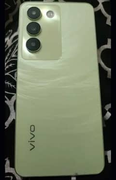 vivo y100