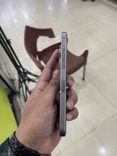 iphone 15 pro max hk