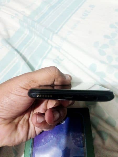 Infinix hot 9 in minut condition 4