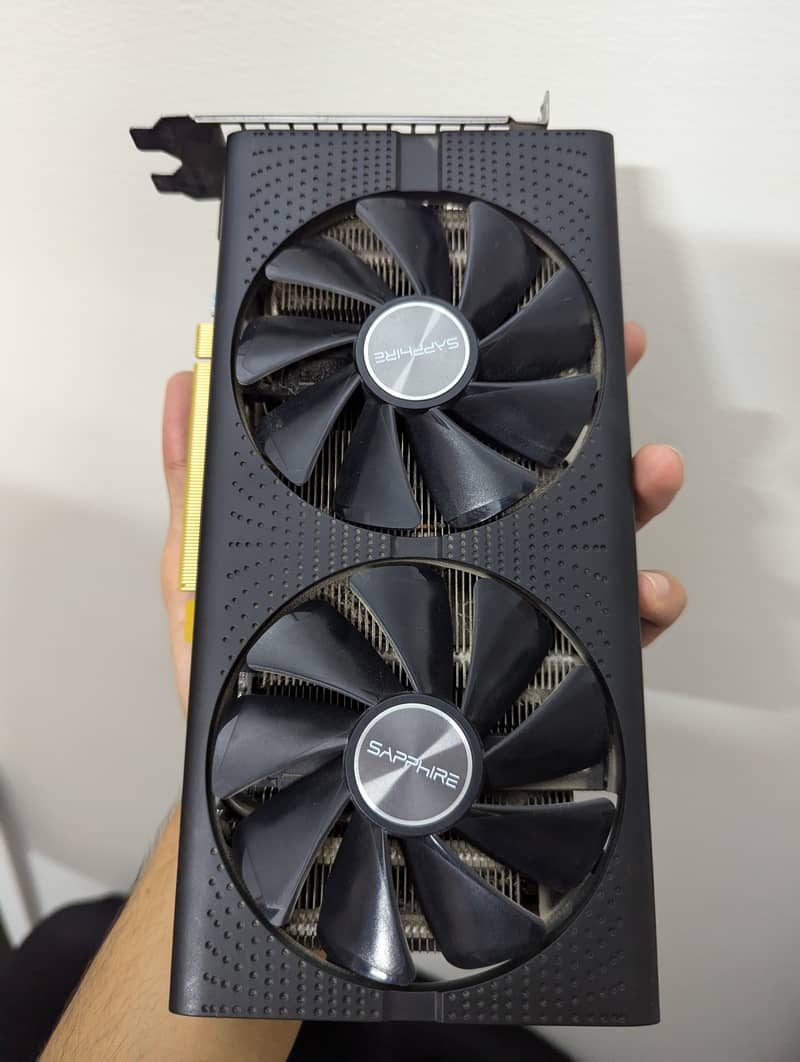 Sapphire Rx 590 4