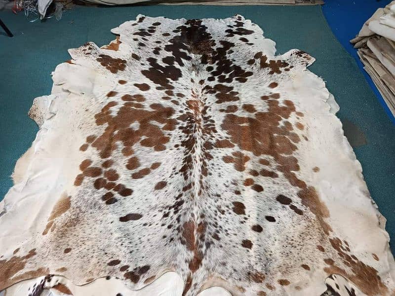 NEW LARGE 100% COWHIDE LEATHER RUGS TRICOLOR COW HIDE SKIN CARPET AREA 4