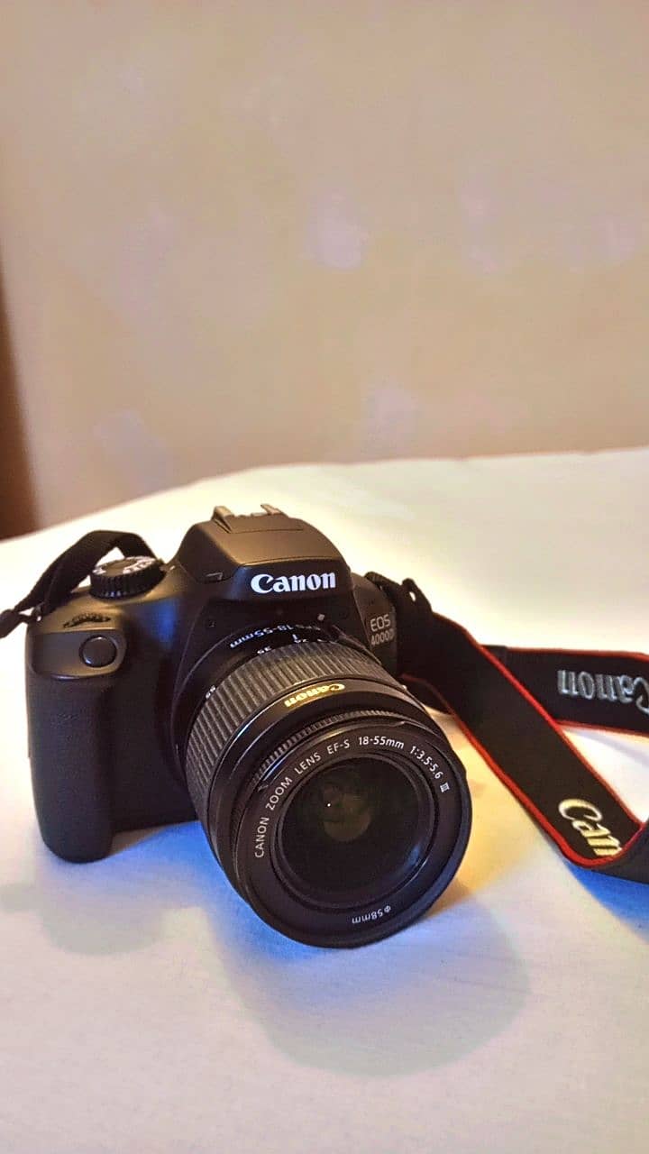 Canon 4000D DSLR (18-55) kit Lens 1