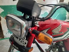 Honda CD 70 model 2022