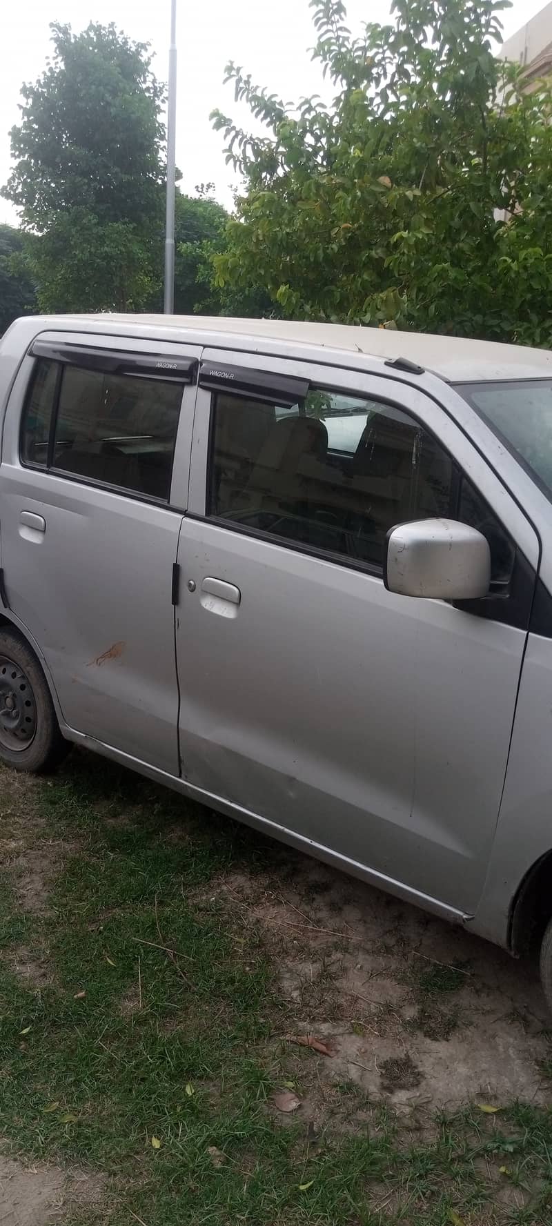 Suzuki Wagon R 2016 1