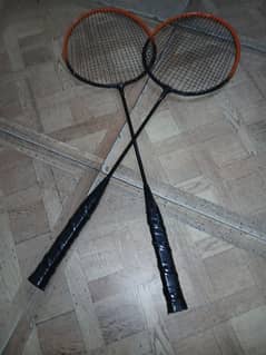 racket and shuter 0