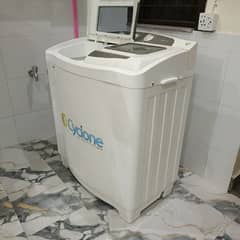 CYCLONE KENWOOD WASHING MACHINE AND DRYER FOR SALE