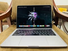 Apple Mac book pro 2017