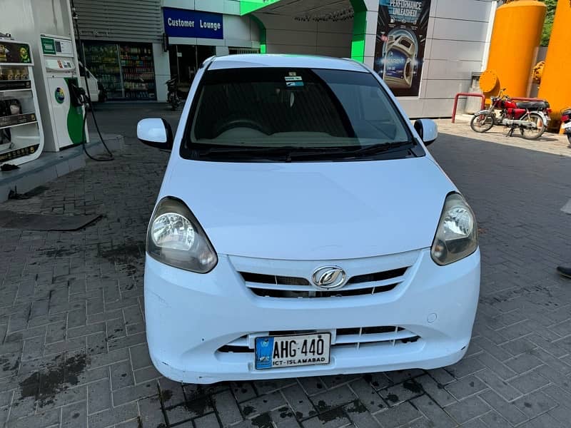 Daihatsu Mira 2014 0