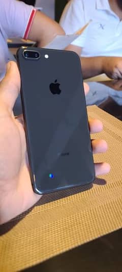 iPhone 8plus 256gp non pta non  Active