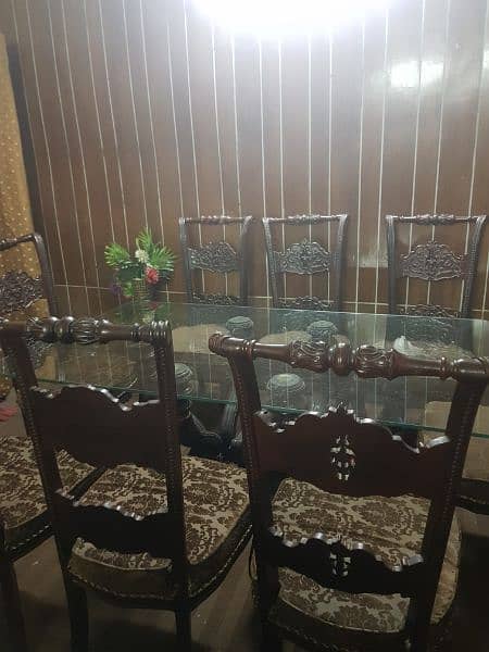 Dining Table with 8 Chairs 1