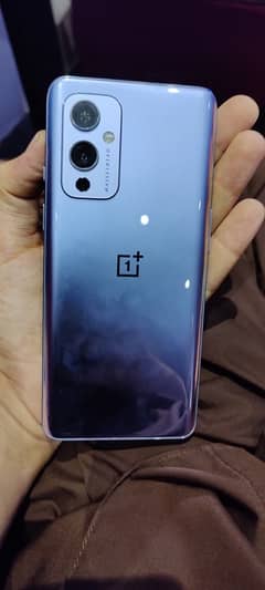 one plus 9 gaming phone 12 gb 256 gb 120hrts PUBG 90 fps sported