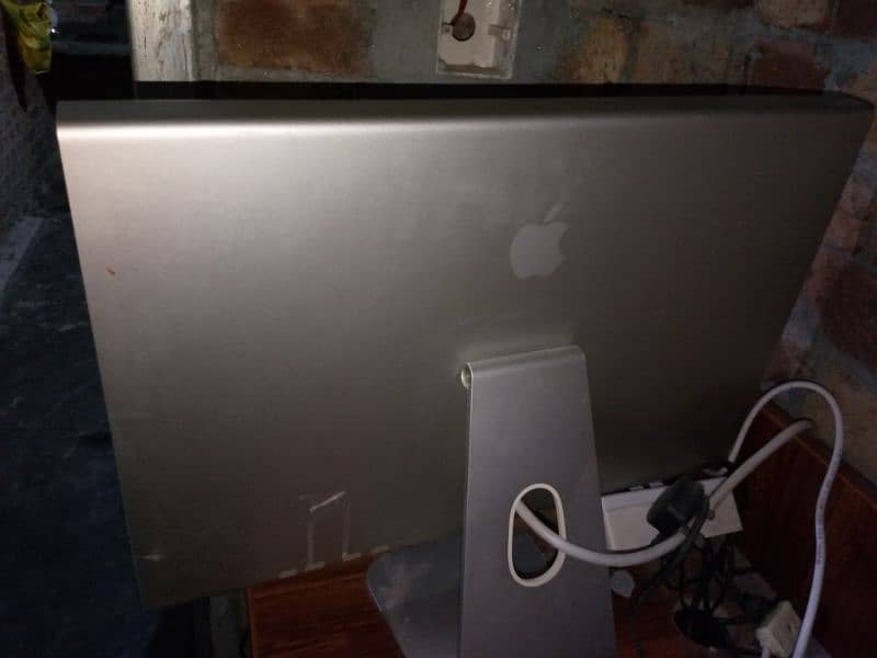 Apple Monitor For Sale 1