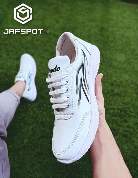 Mens white sneakers 1