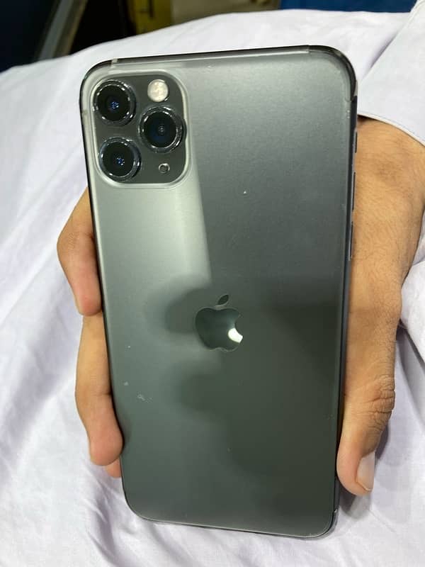 iphone 11 pro max 1