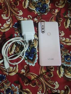 Vivo v15