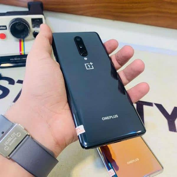 OnePlus 8 5G Black 2