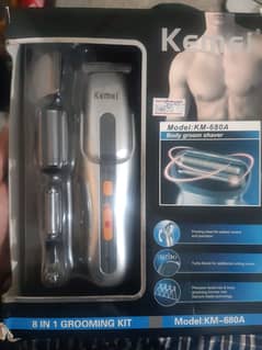 Pin pack Kemei Rechargeable 8 in 1 grooming kit KM-680 A (see photos)