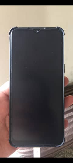 Realme 5i(4/64), Snapdragon 665, 10/10 condition.