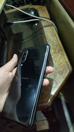 aquos zero 5 g basic