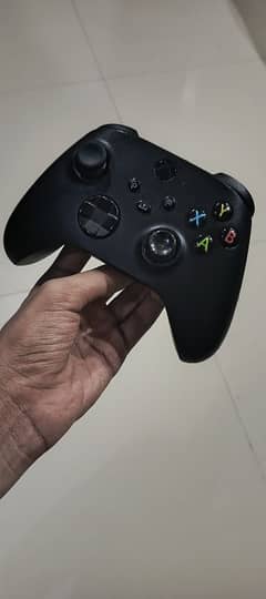 Xbox series X controller with rechargeable battery