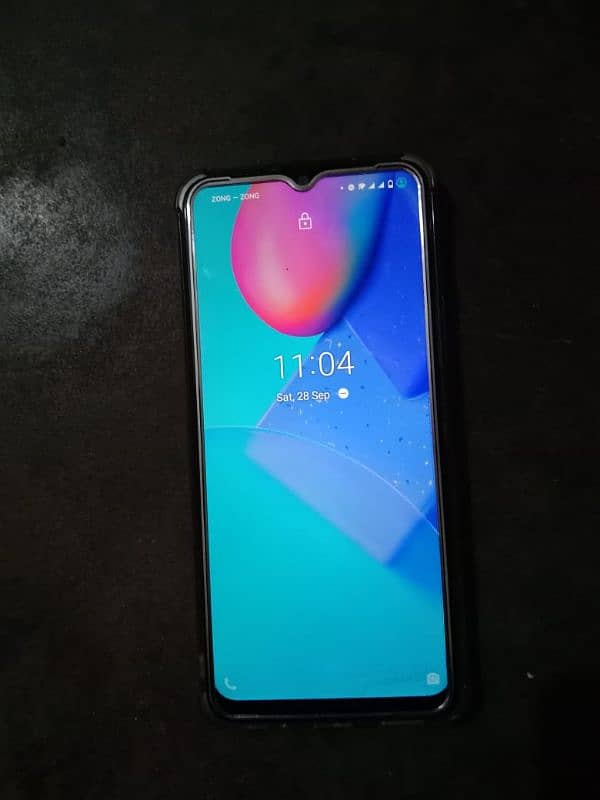 vivo 20 condition 10/10 new 4/64 with box location 1