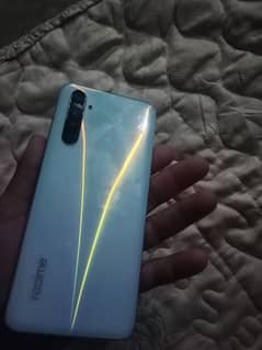 Realme 6 8 128 box or mobile ha finger Kam nhi kra srif