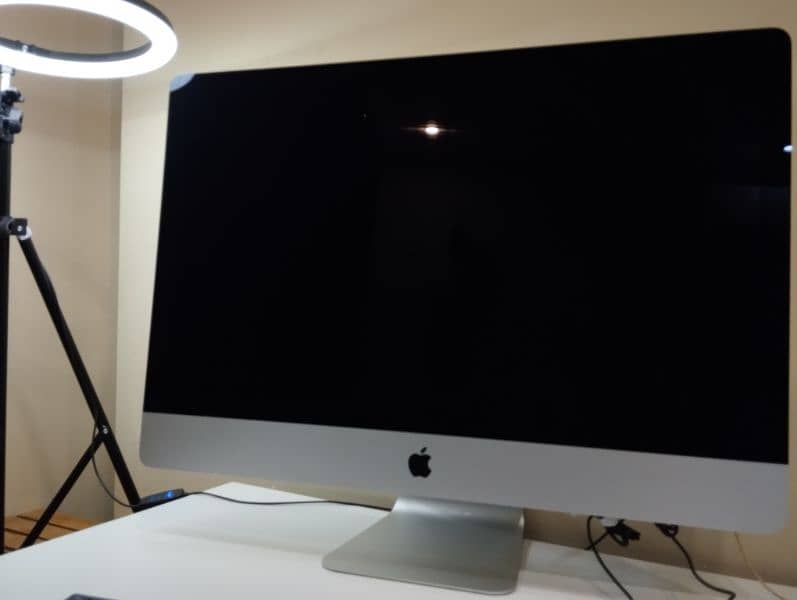 Imac (Retina 5K, 27-inch, Late 2014) 2