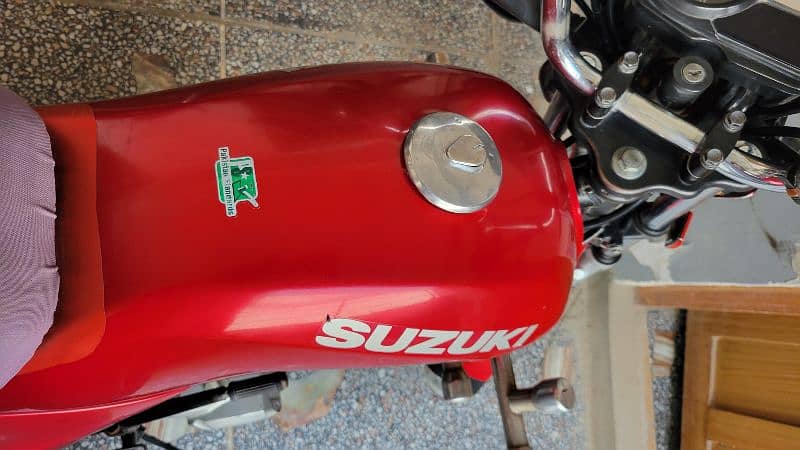 Suzuki 110, Red color. 12