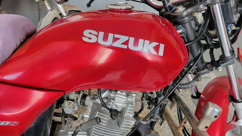 Suzuki 110, Red color. 13