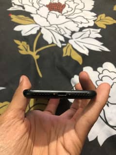 Iphone 7 non pta bypass 32 gb all ok condition  10/9.5