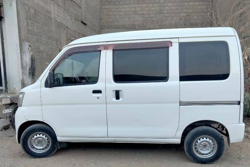 Daihatsu Hijet 2010 1