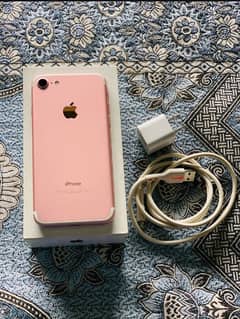 i phone 7 non pta 128 Gb with Box and cable