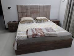 I am sale 3 Pice Bed Room Set