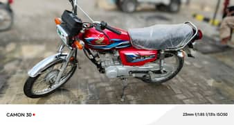 Honda 125, model 2024