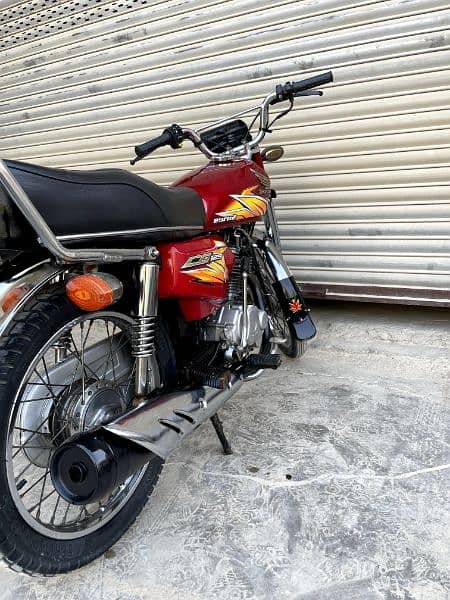 Honda CG 125 6