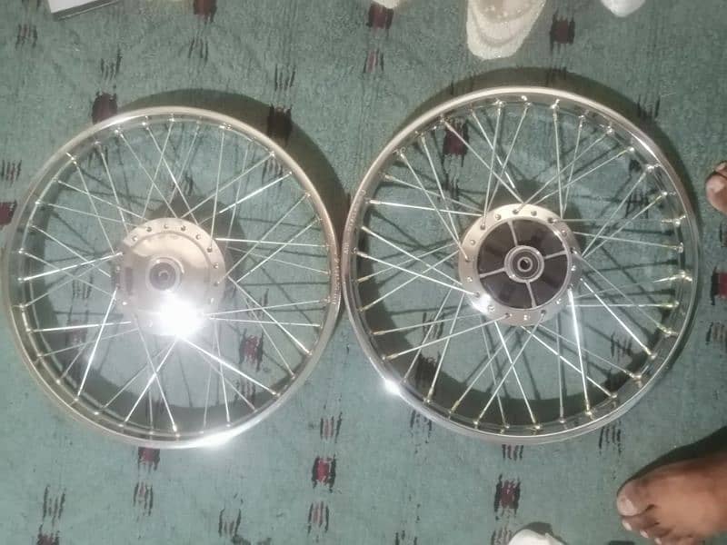 Honda 70  rims pair 10