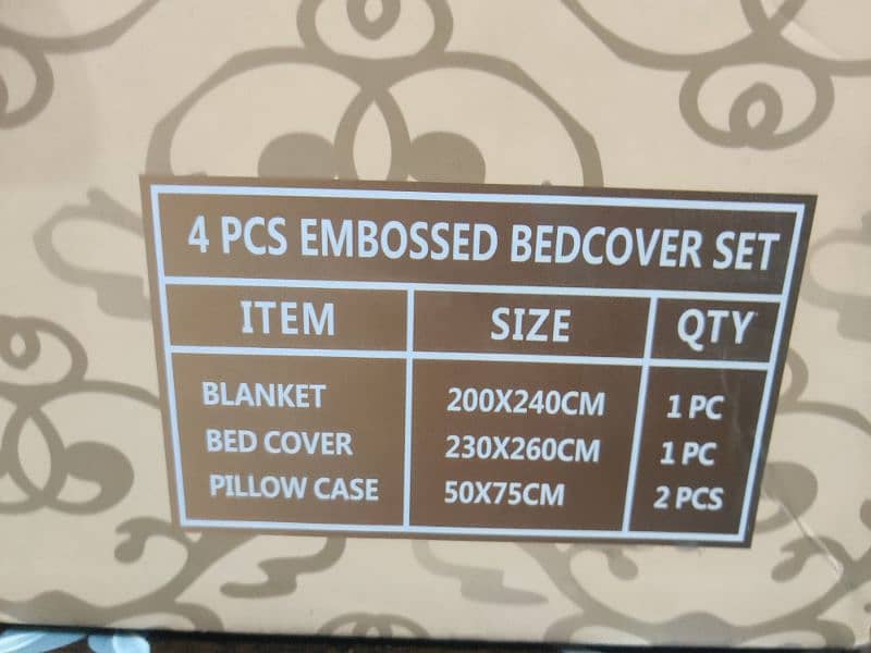 4 PCs embossed bedcover set 1