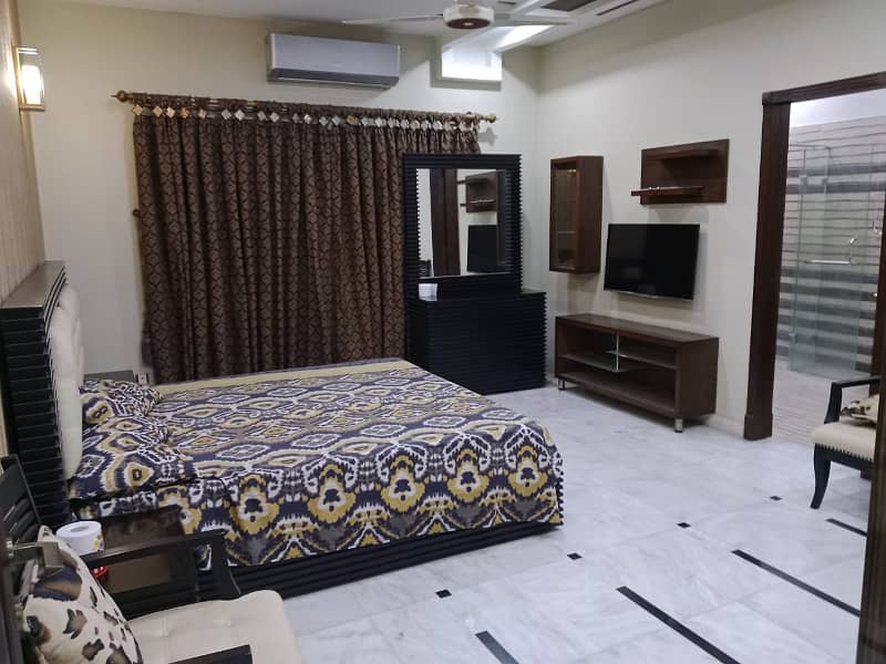 22 Marla DOUBLE UNIT HOUSE FOR SALE DHA PHASE 5 5