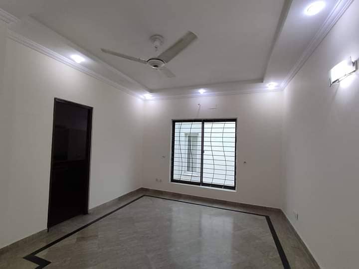 1 Kanal House For Rent In DHA Lahore Phase 5 Near Roots School 14