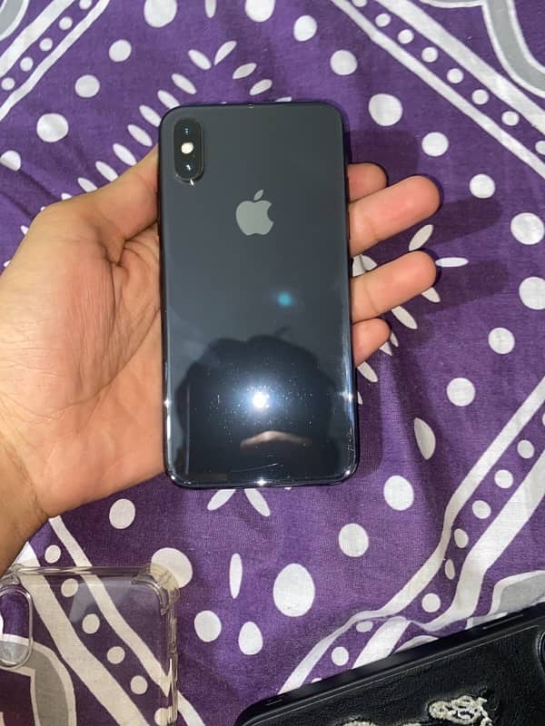 iPhone XS 0