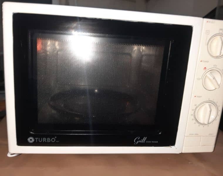 Microwave oven Turbo 12