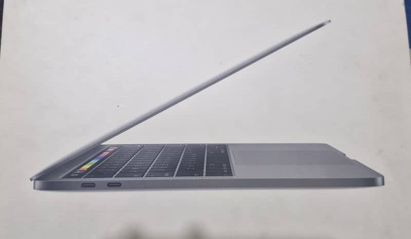 Macbook pro 13-inches 4