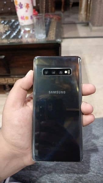 Samsung galaxy S10+ 3